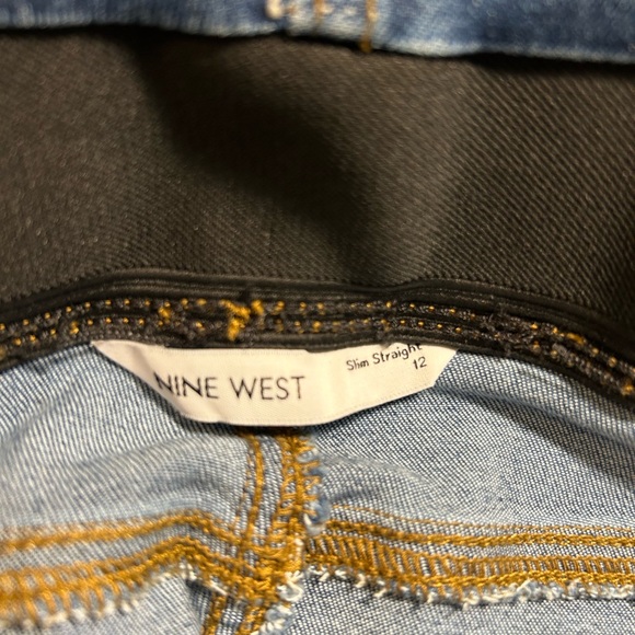 Almost new women’s jeans size 12 - Picture 4 of 4